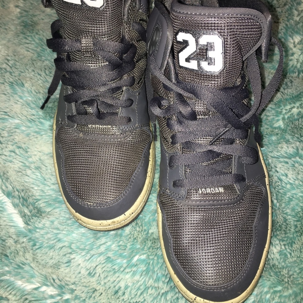 Nike Air Jordan1 Flight 4 Gray‎